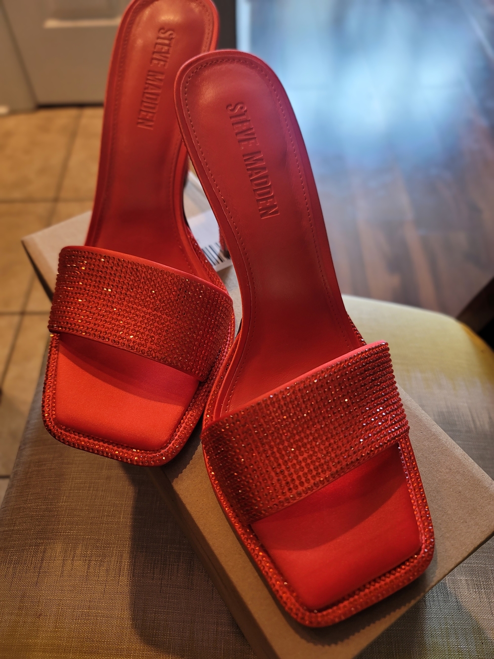 Steve Madden Yara Orange Embellished Slide Sandals - Picture 2 of 6
